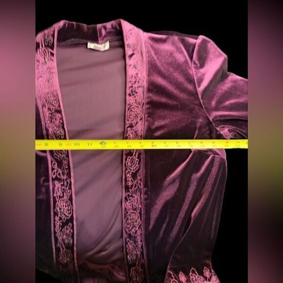 Comfort and glamour beaded velvety loungewear open card. Coldwater Creek size 12 - Picture 12 of 13